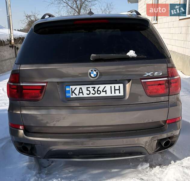 Позашляховик / Кросовер BMW X5 2011 в Києві фото 5 Позашляховик / Кросовер BMW X5 2011 в Києві