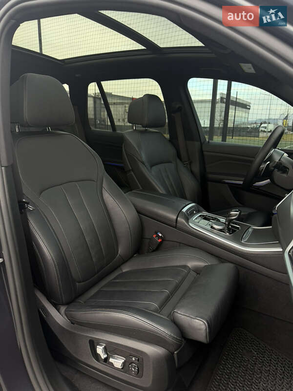 Внедорожник / Кроссовер BMW X5 2019 в Киеве