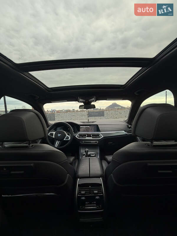 Внедорожник / Кроссовер BMW X5 2019 в Киеве