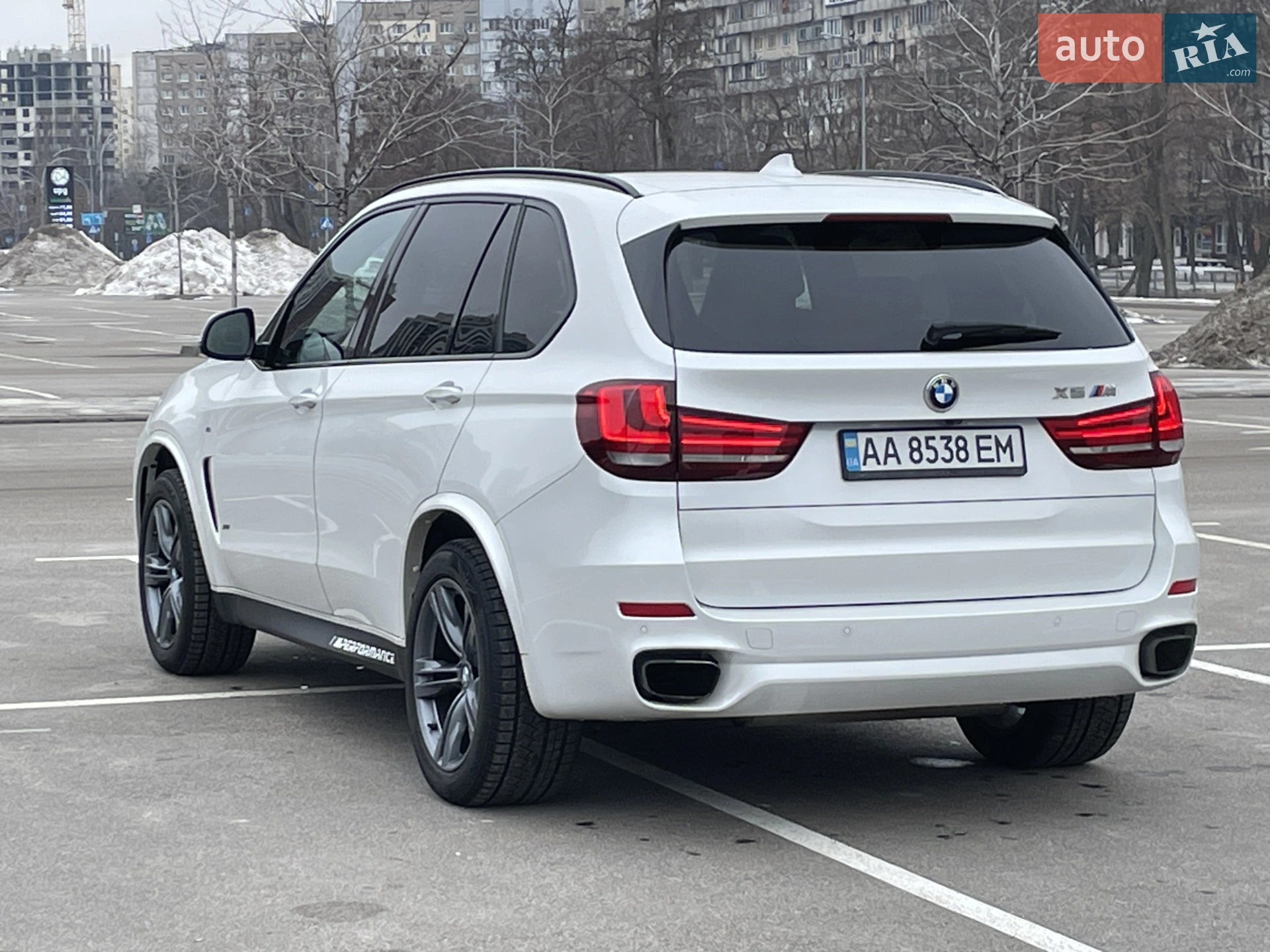 2015 BMW X5 - мініатюра 3