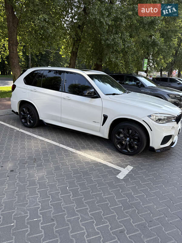 Позашляховик / Кросовер BMW X5 2016 в Хмельницькому