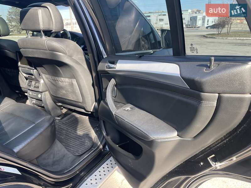 Позашляховик / Кросовер BMW X5 2008 в Запоріжжі