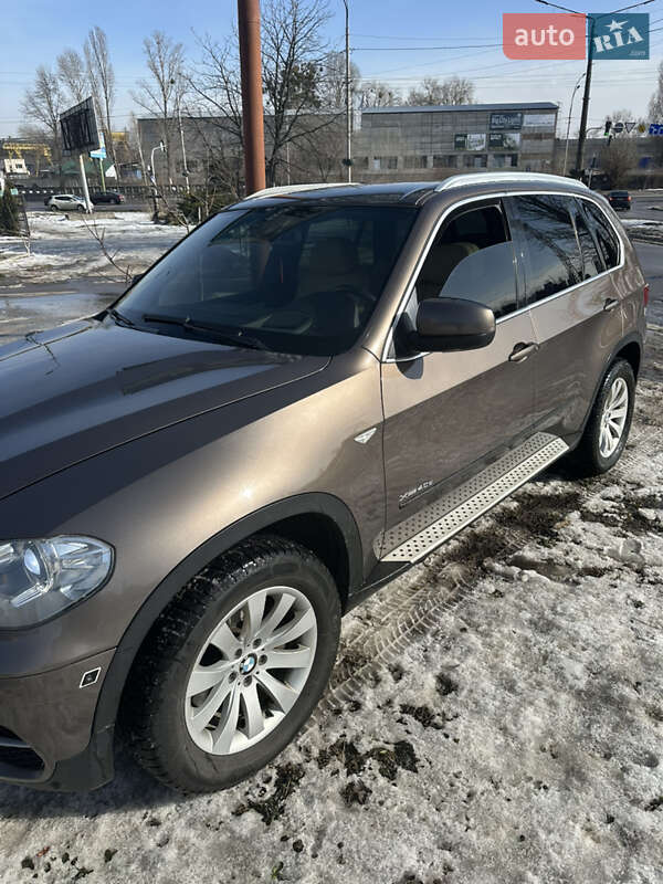 Позашляховик / Кросовер BMW X5 2011 в Вишгороді фото 6 Позашляховик / Кросовер BMW X5 2011 в Вишгороді