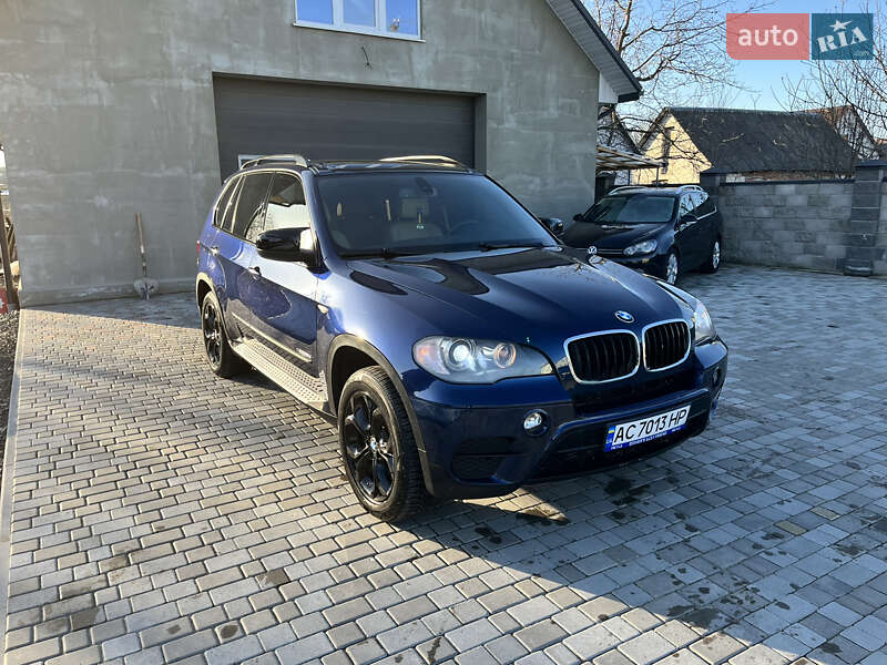 Позашляховик / Кросовер BMW X5 2010 в Нововолинську