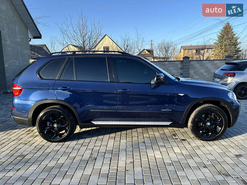 Позашляховик / Кросовер BMW X5 2010 в Нововолинську