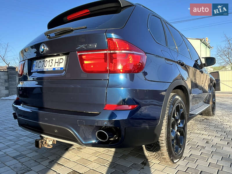 Позашляховик / Кросовер BMW X5 2010 в Нововолинську