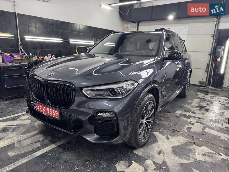 Позашляховик / Кросовер BMW X5 2019 в Львові