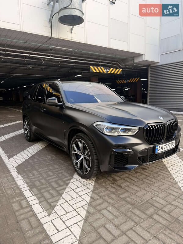 BMW X5 2021