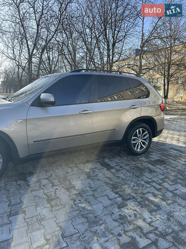 Позашляховик / Кросовер BMW X5 2010 в Подільську фото 3 Позашляховик / Кросовер BMW X5 2010 в Подільську