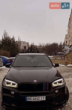 Позашляховик / Кросовер BMW X5 2014 в Рівному