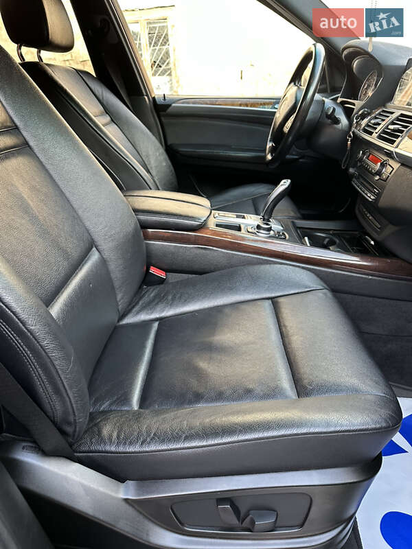 Позашляховик / Кросовер BMW X5 2011 в Микуличині