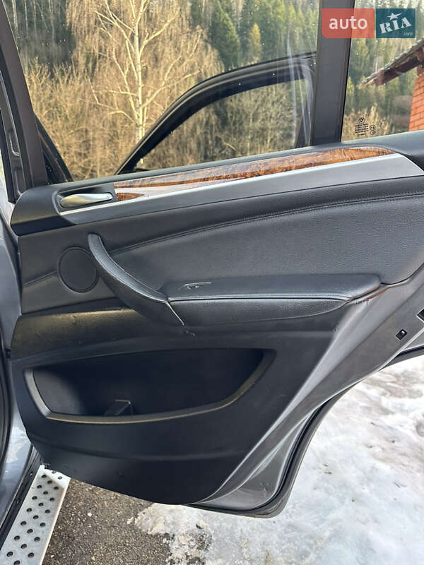 Позашляховик / Кросовер BMW X5 2011 в Микуличині