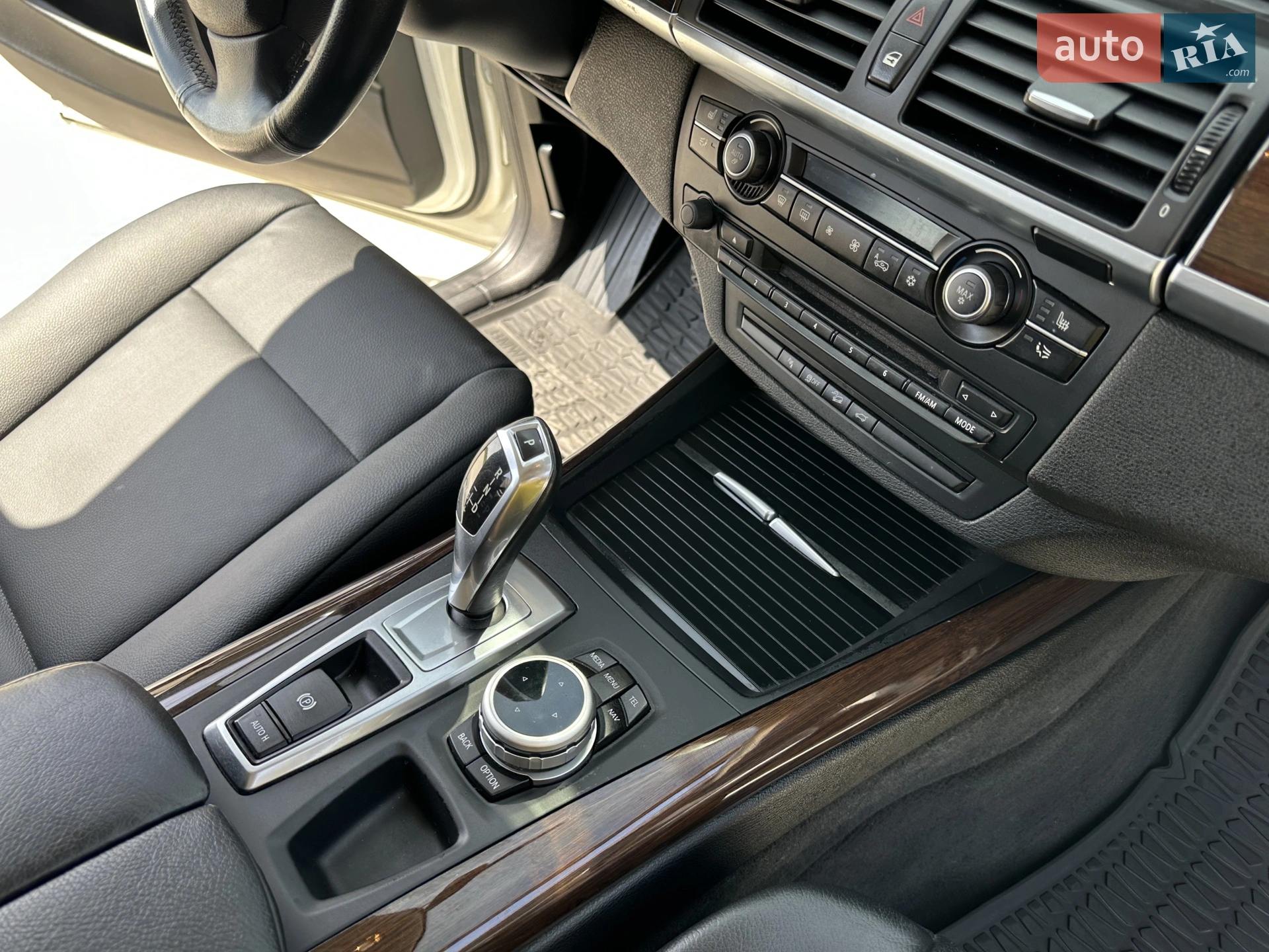 2012 BMW X5 - мініатюра 28