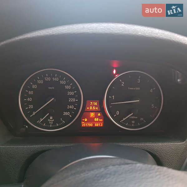 Внедорожник / Кроссовер BMW X5 2013 в Киеве