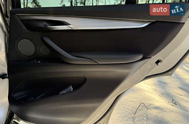 Позашляховик / Кросовер BMW X5 2016 в Ірпені