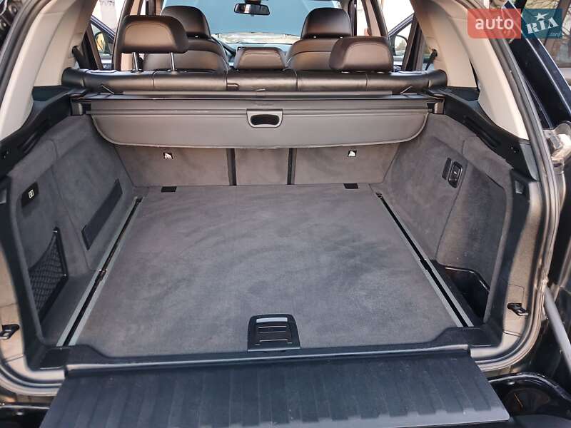 Внедорожник / Кроссовер BMW X5 2016 в Врадиевке