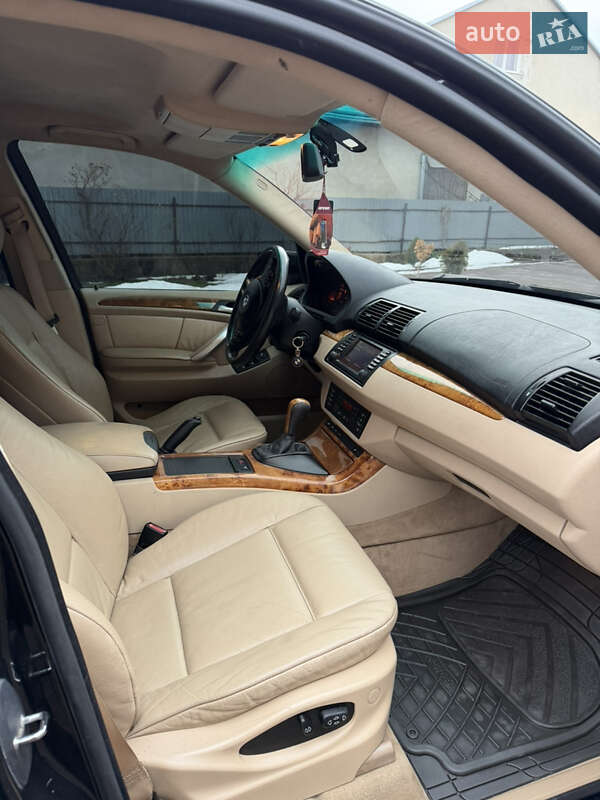 Внедорожник / Кроссовер BMW X5 2002 в Куликове