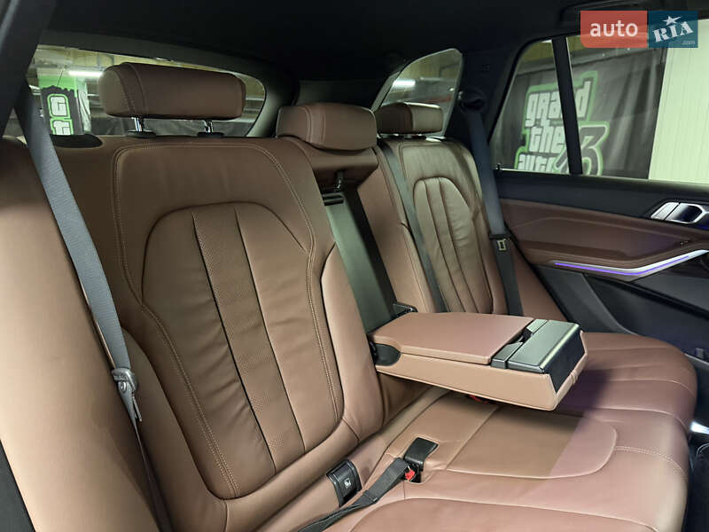 Позашляховик / Кросовер BMW X5 2019 в Києві