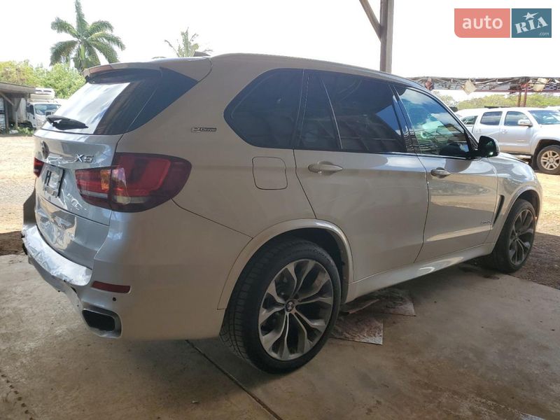 Позашляховик / Кросовер BMW X5 2017 в Чернівцях