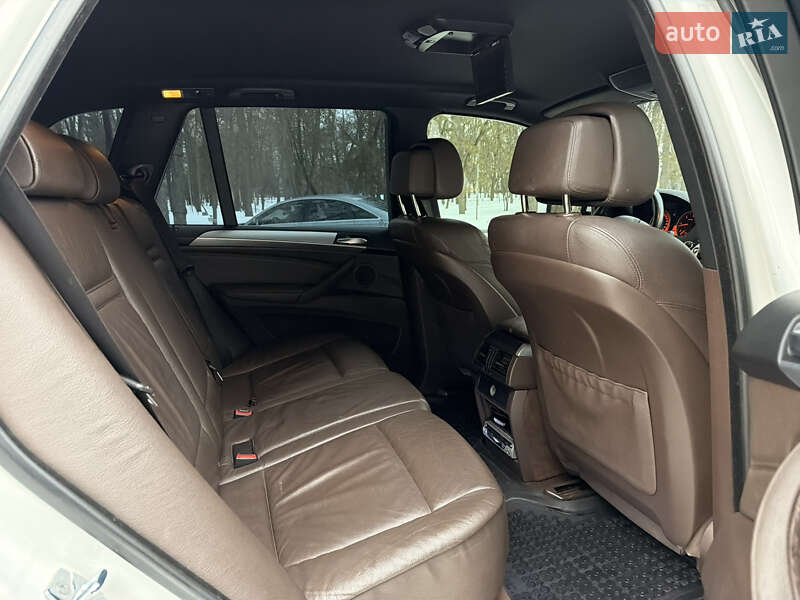 Позашляховик / Кросовер BMW X5 2009 в Чернігові