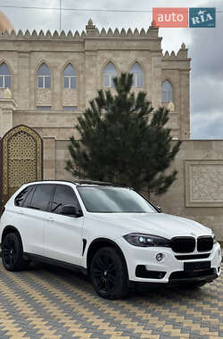 Внедорожник / Кроссовер BMW X5 2016 в Одессе