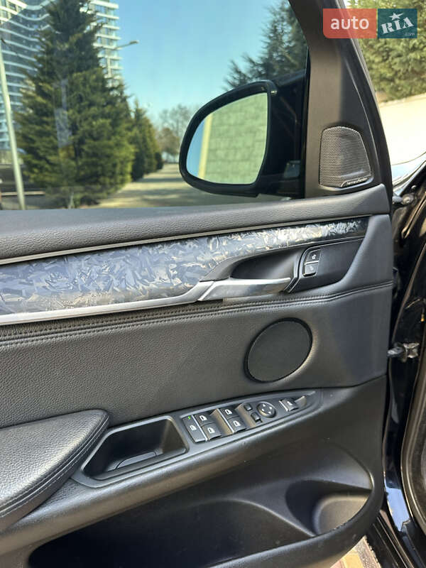 Позашляховик / Кросовер BMW X5 2015 в Одесі