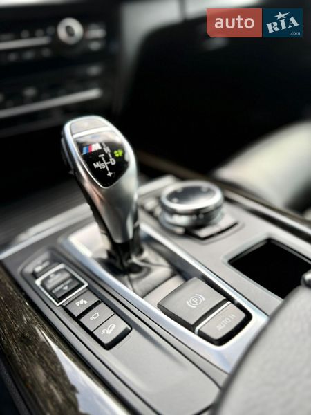 Внедорожник / Кроссовер BMW X5 2014 в Киеве