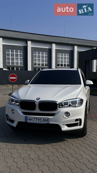 Внедорожник / Кроссовер BMW X5 2014 в Мукачево фото 3 Внедорожник / Кроссовер BMW X5 2014 в Мукачево