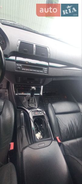 Внедорожник / Кроссовер BMW X5 2002 в Киеве