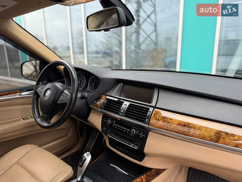 Внедорожник / Кроссовер BMW X5 2010 в Днепре фото 9 Внедорожник / Кроссовер BMW X5 2010 в Днепре