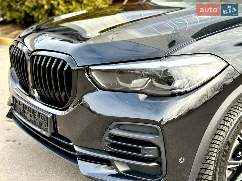 Внедорожник / Кроссовер BMW X5 2022 в Киеве