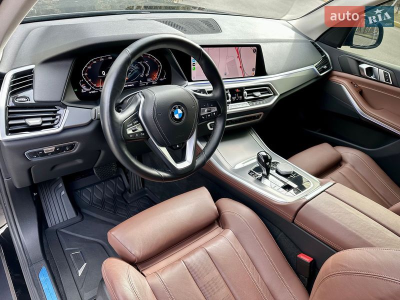 Внедорожник / Кроссовер BMW X5 2022 в Киеве