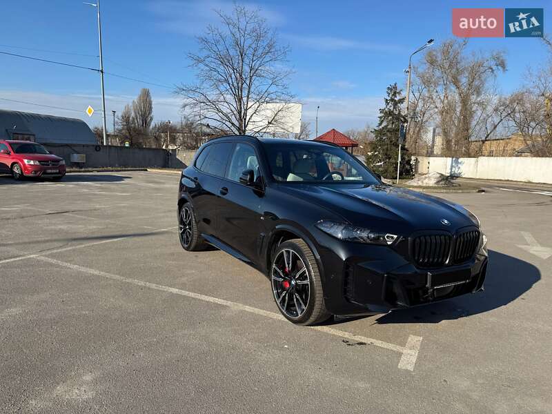 Позашляховик / Кросовер BMW X5 2024 в Києві