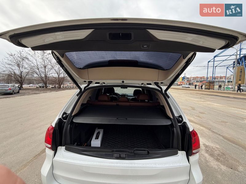 Внедорожник / Кроссовер BMW X5 2016 в Харькове