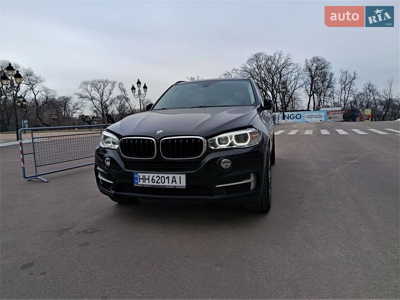 Внедорожник / Кроссовер BMW X5 2015 в Одессе