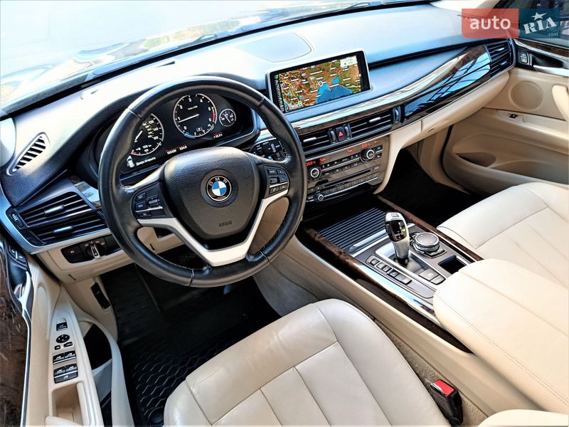 Внедорожник / Кроссовер BMW X5 2015 в Одессе
