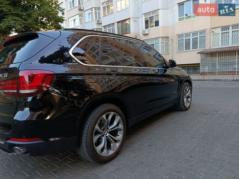 Внедорожник / Кроссовер BMW X5 2015 в Одессе