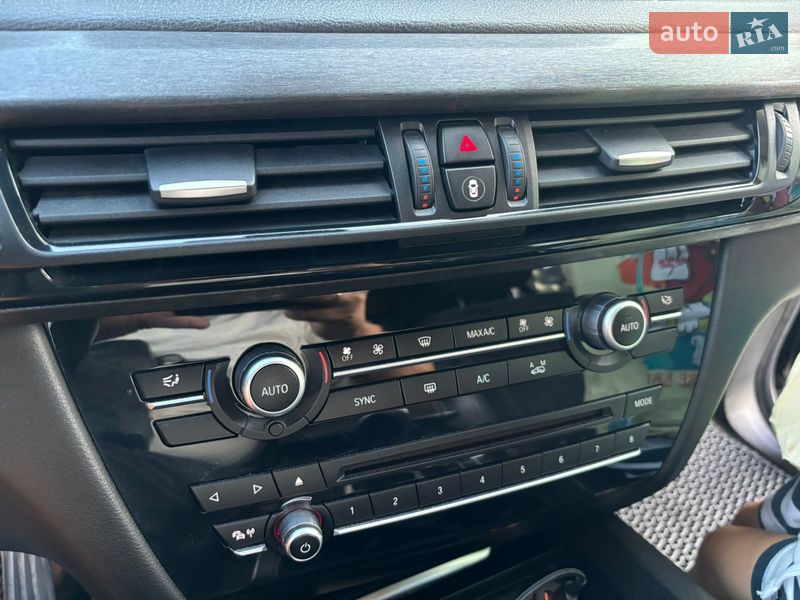 Внедорожник / Кроссовер BMW X5 2014 в Львове