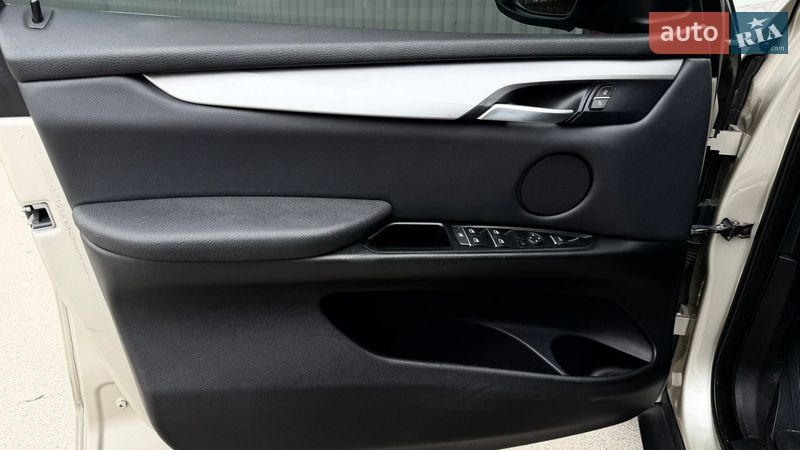 Позашляховик / Кросовер BMW X5 2015 в Запоріжжі