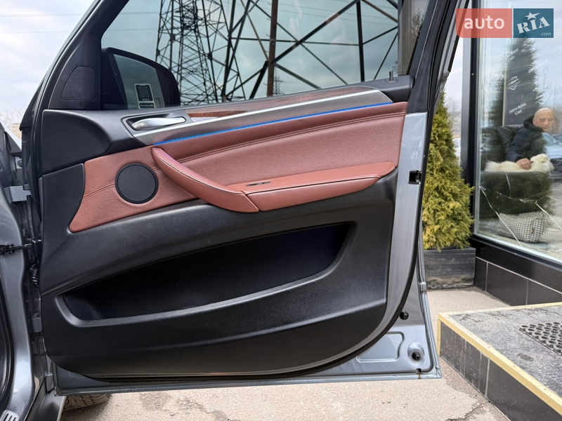 Внедорожник / Кроссовер BMW X5 2012 в Харькове