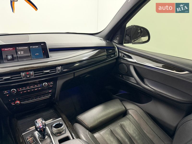 Внедорожник / Кроссовер BMW X5 2018 в Одессе