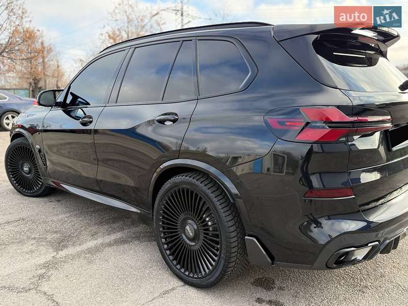 Внедорожник / Кроссовер BMW X5 2024 в Днепре