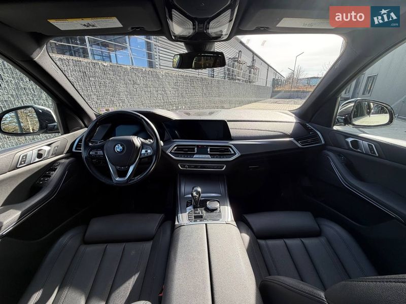 Внедорожник / Кроссовер BMW X5 2018 в Луцке