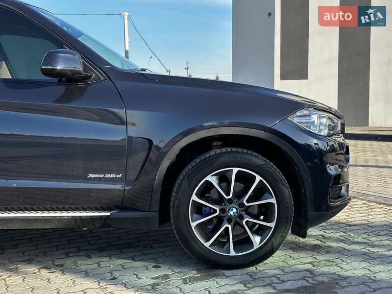 Позашляховик / Кросовер BMW X5 2015 в Львові