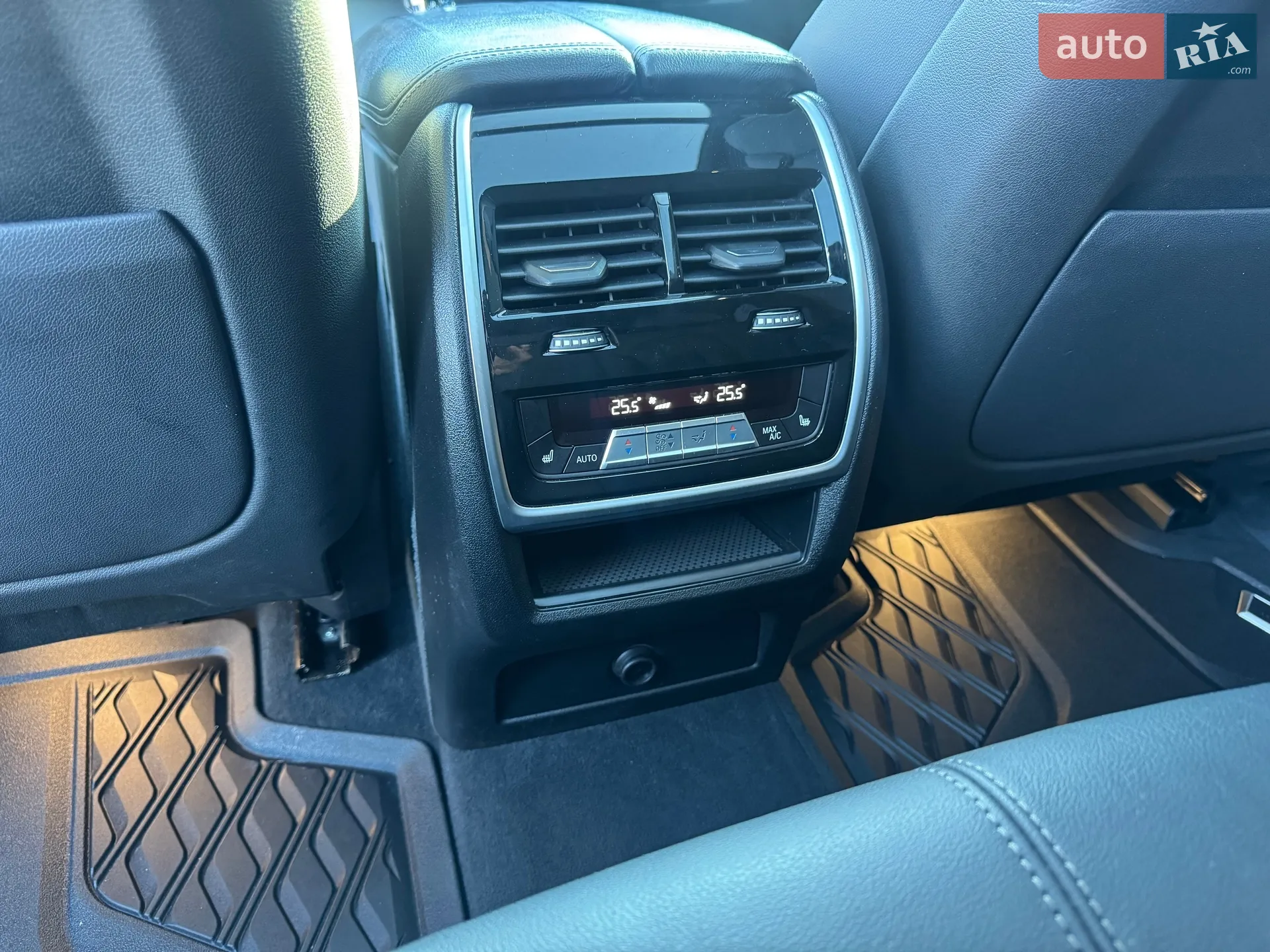2020 BMW X5 - мініатюра 15