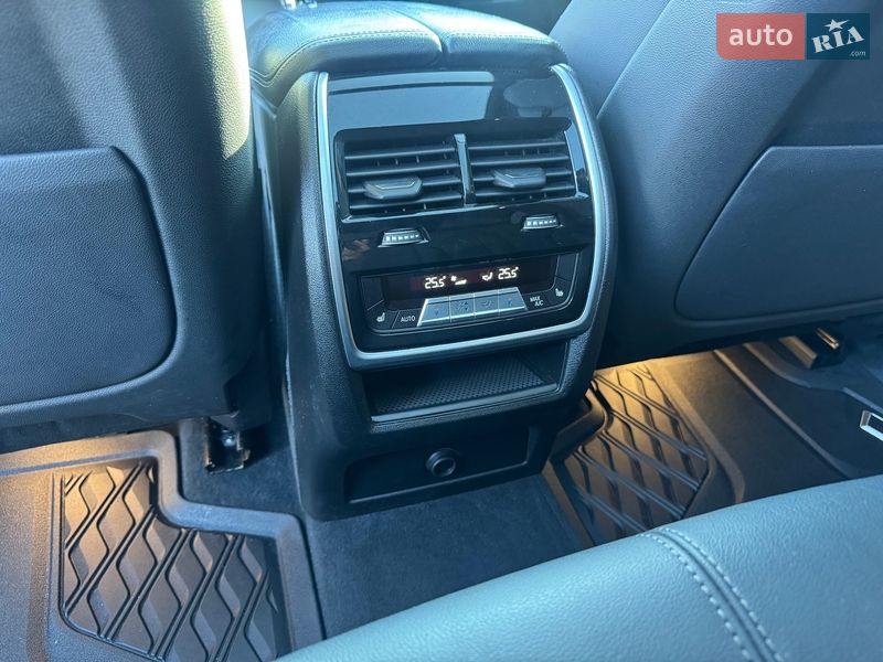 Внедорожник / Кроссовер BMW X5 2020 в Тернополе