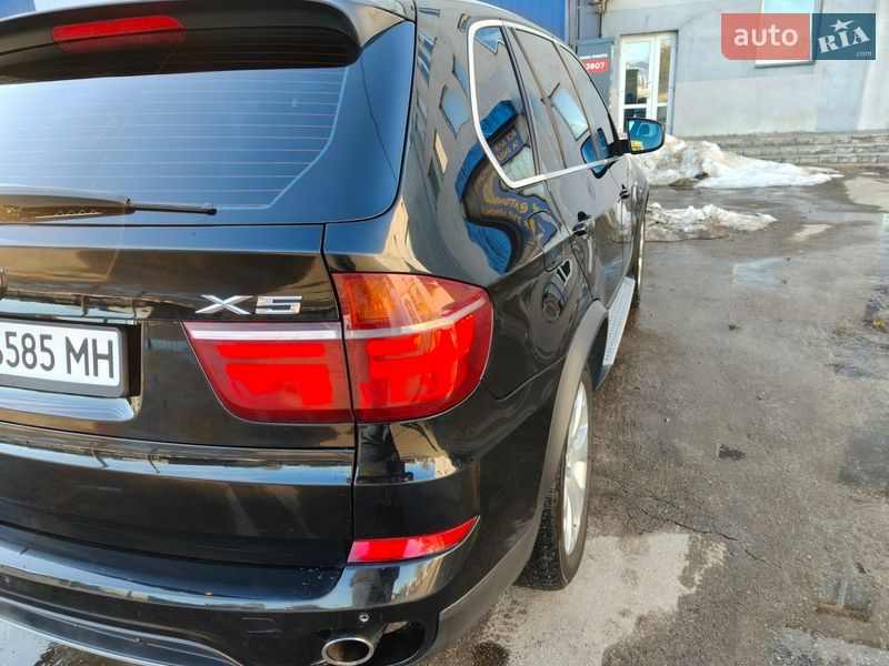 Внедорожник / Кроссовер BMW X5 2010 в Киеве