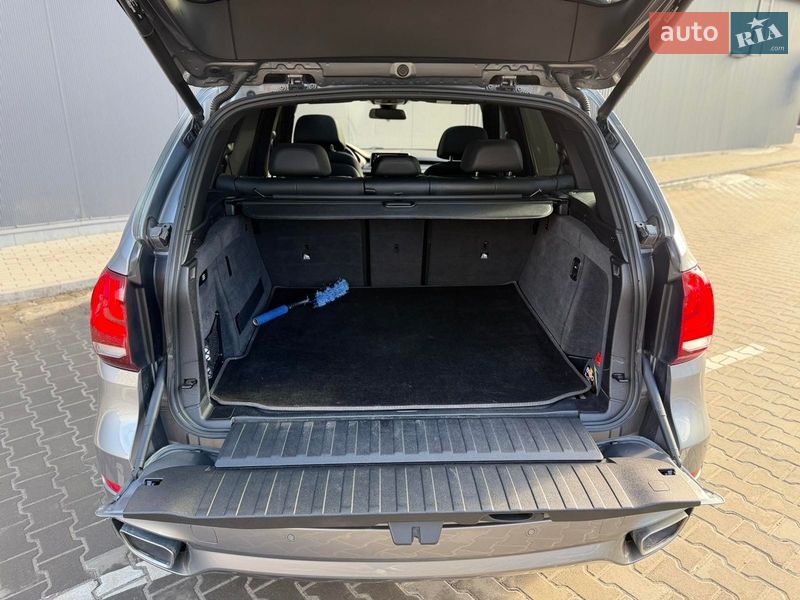 Позашляховик / Кросовер BMW X5 2016 в Києві