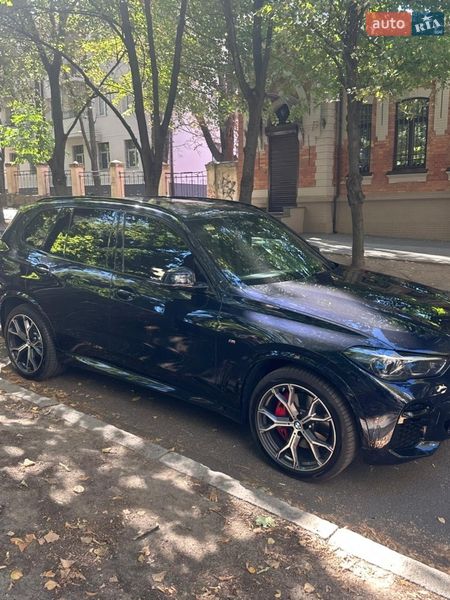 Внедорожник / Кроссовер BMW X5 2022 в Лозовой