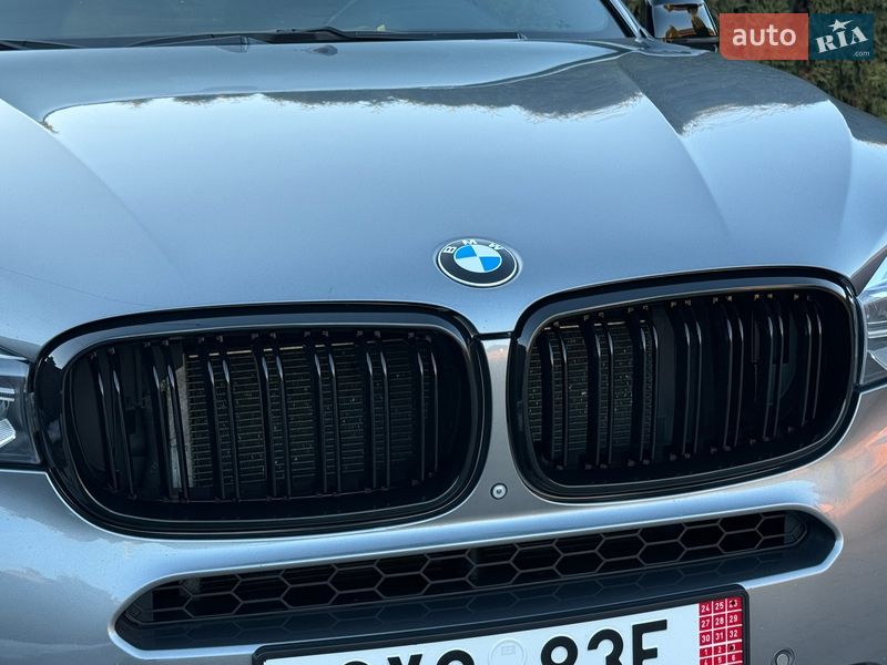 Внедорожник / Кроссовер BMW X5 2016 в Ровно